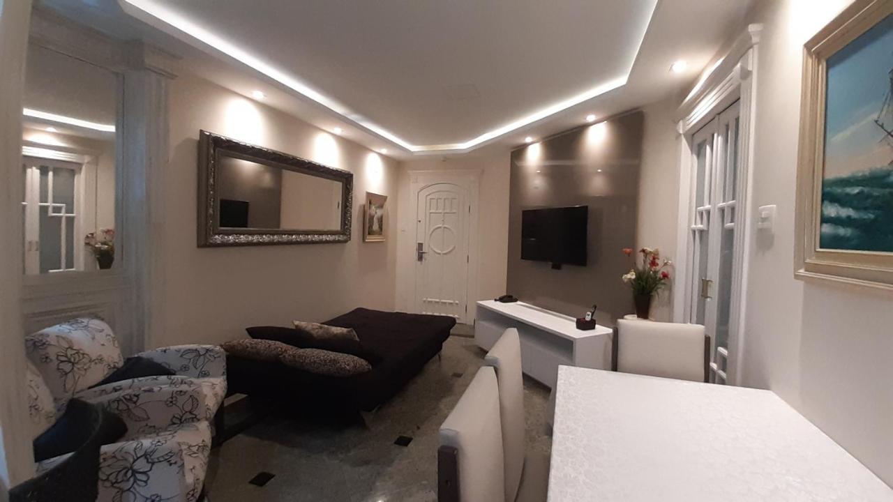 Lindo Flat No Edificio Cosmopolitan, Com Garagem E Piscina Lägenhet Santos  Exteriör bild