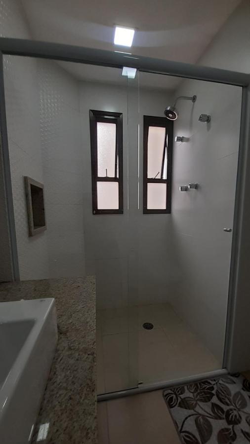Lindo Flat No Edificio Cosmopolitan, Com Garagem E Piscina Lägenhet Santos  Exteriör bild